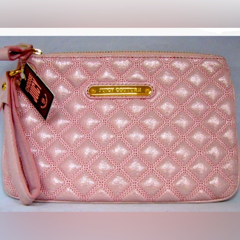 Juicy couture wristlet/wallet which l used minimally sparkle pink